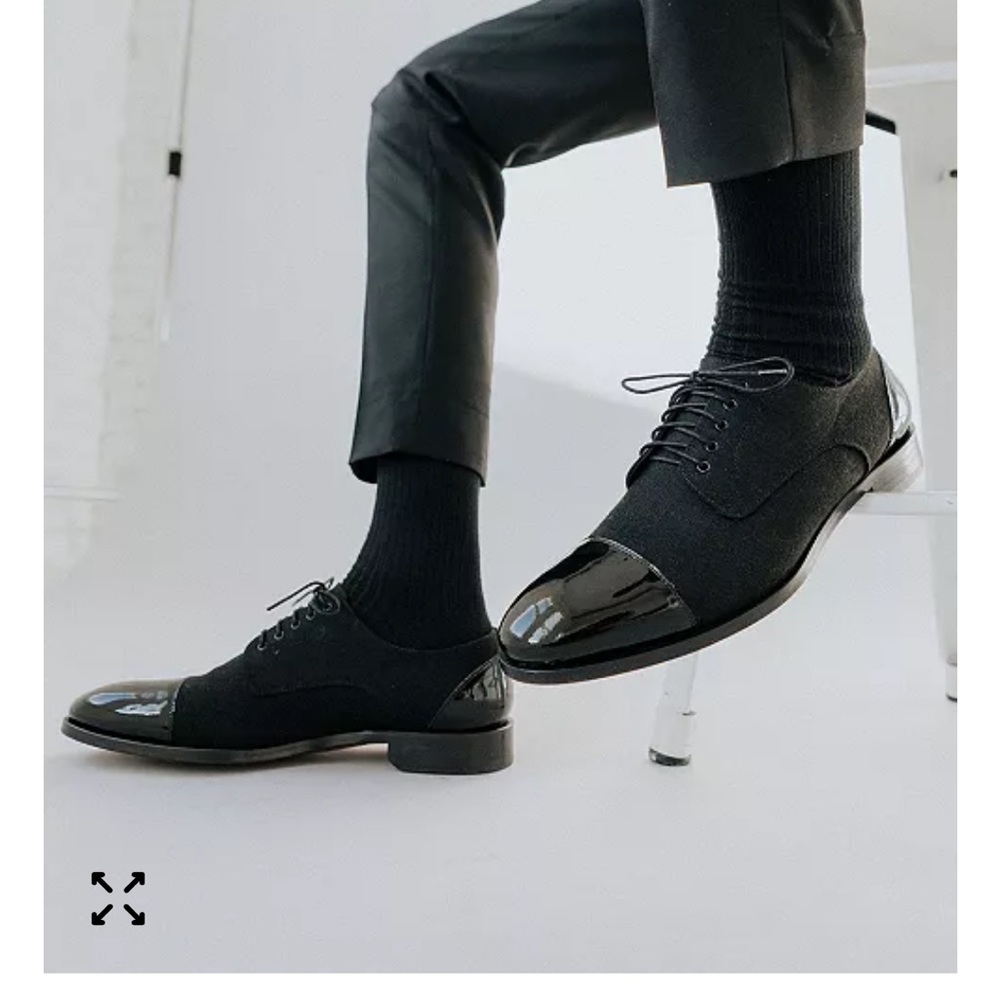 TAFT Mens Handcrafted Black Leather Cap-Toe Dress Shoes